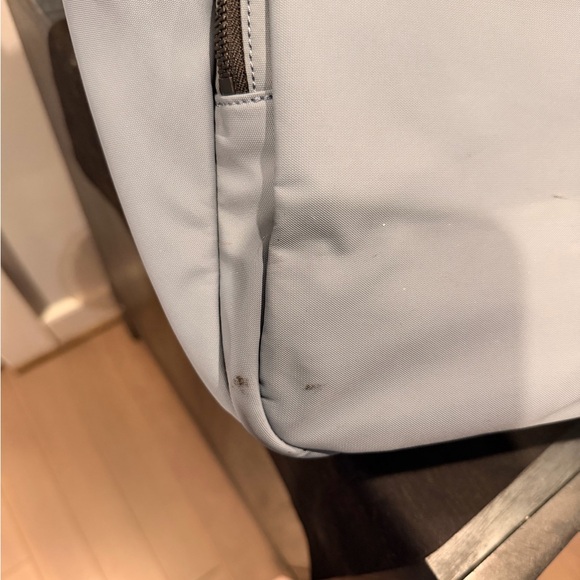 Away | The Backpack (2019) Stylish Blue Gray Backpack | Unisex - Picture 5 of 8